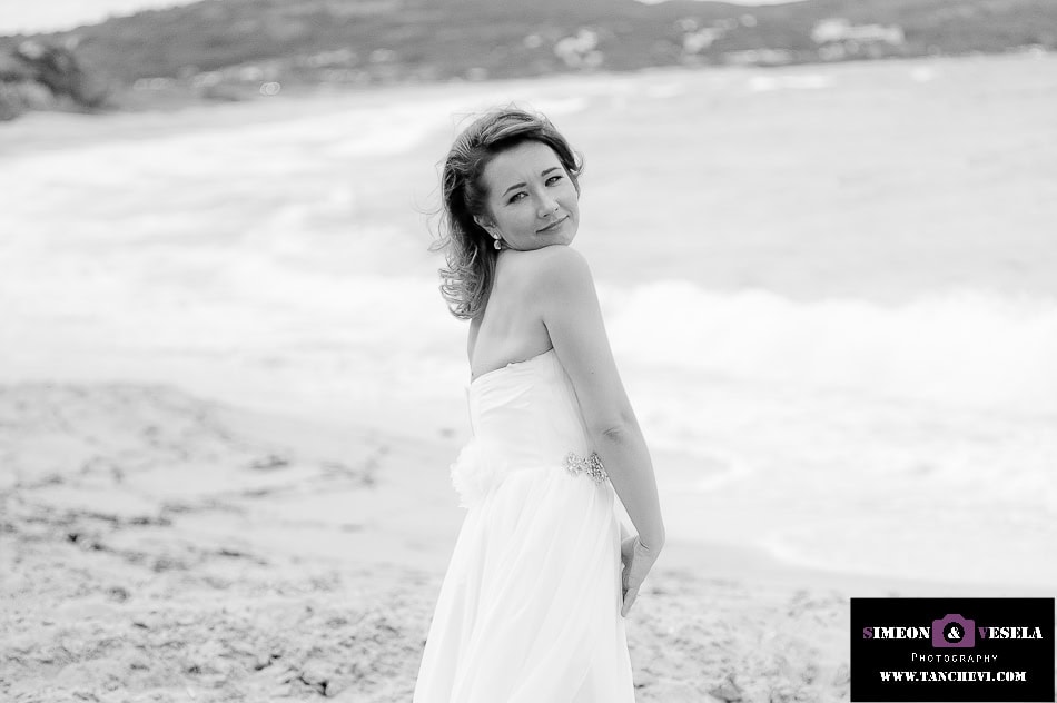 Сватбата на Юлия и Алекс - Сватбен фотограф и видеозаснемане на сватба в Бургас