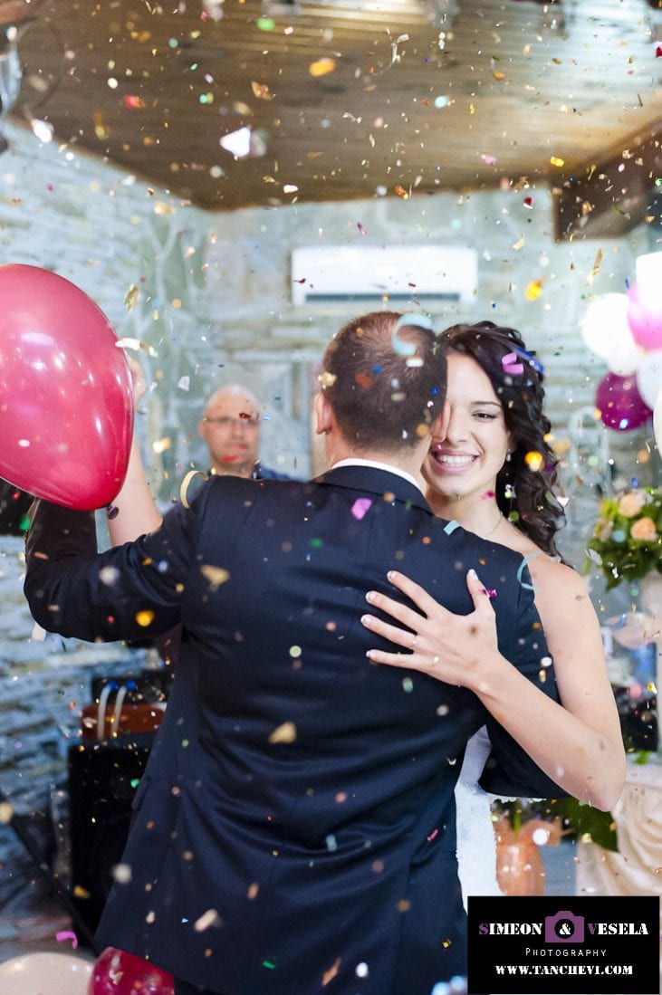 Сватбата на Деси и Борис - Сватбен фотограф и сватбен видео оператор в Пловдив