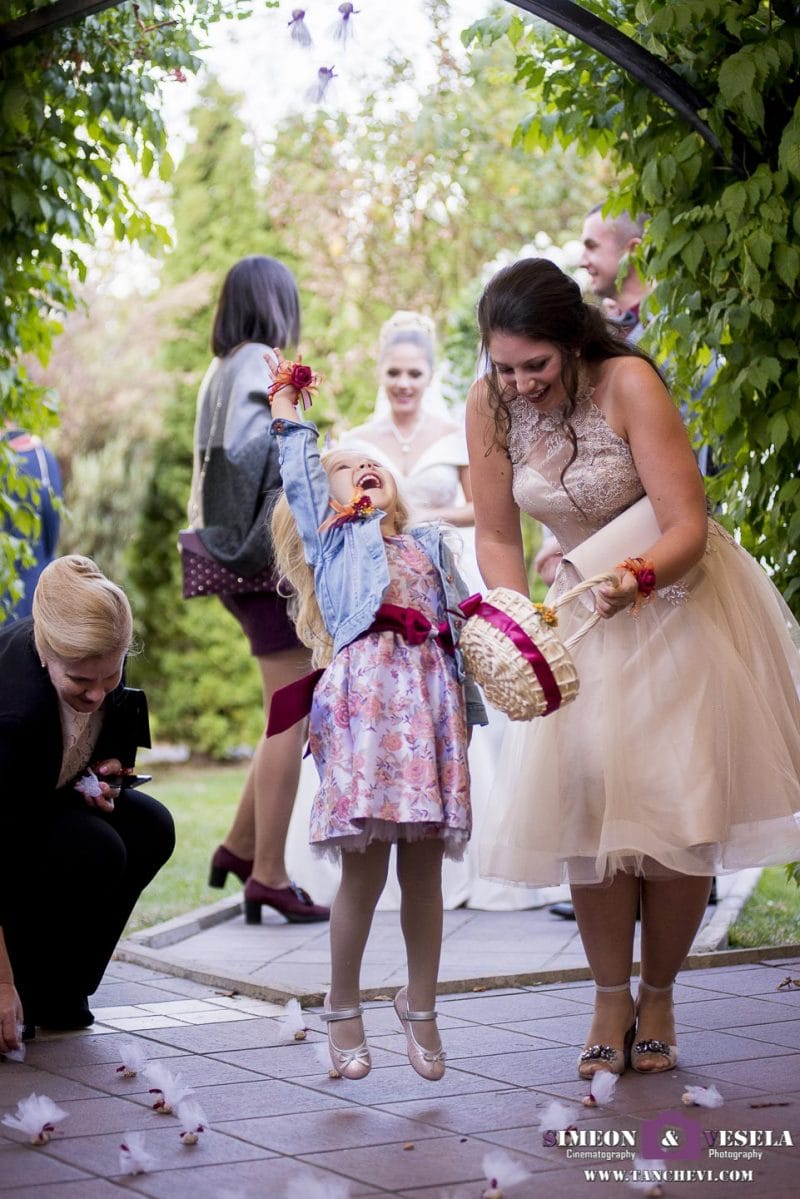 Сватбата на Наталия и Ивайло - Сватбена фотография и сватбено видеозаснемане в София