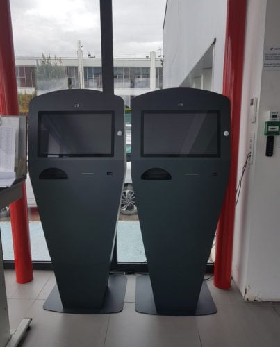 Borne tactile AMF 22 pouces fiable