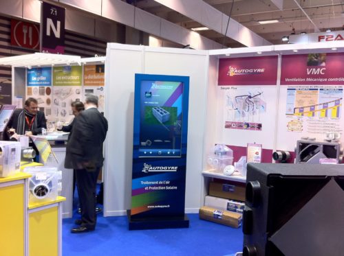 totem tactile - salon professionnel