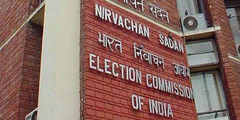 चुनाव आयोग का बड़ा फैसला: अब आधार-लिंक मोबाइल नंबर के बिना ऑनलाइन वोटर लिस्ट सेवाएं नहीं