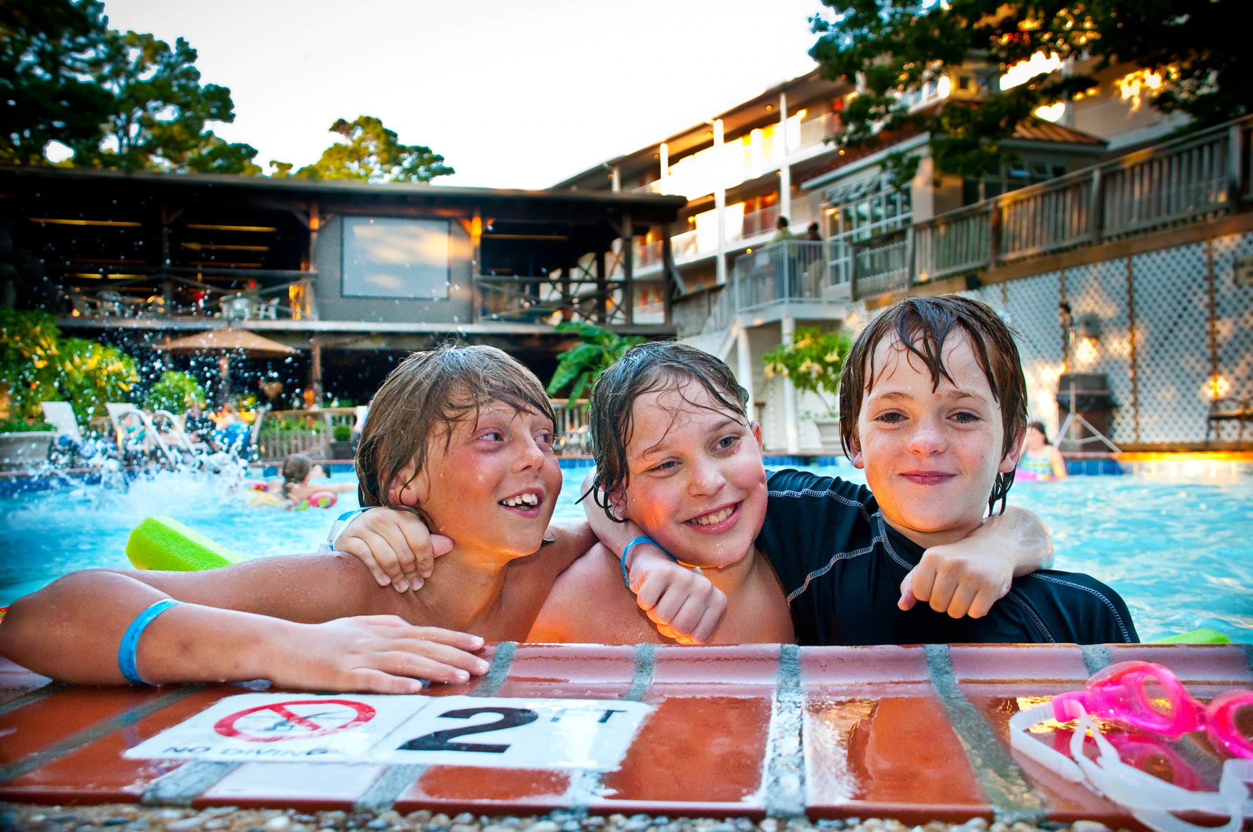 image of kids in a hotel pool