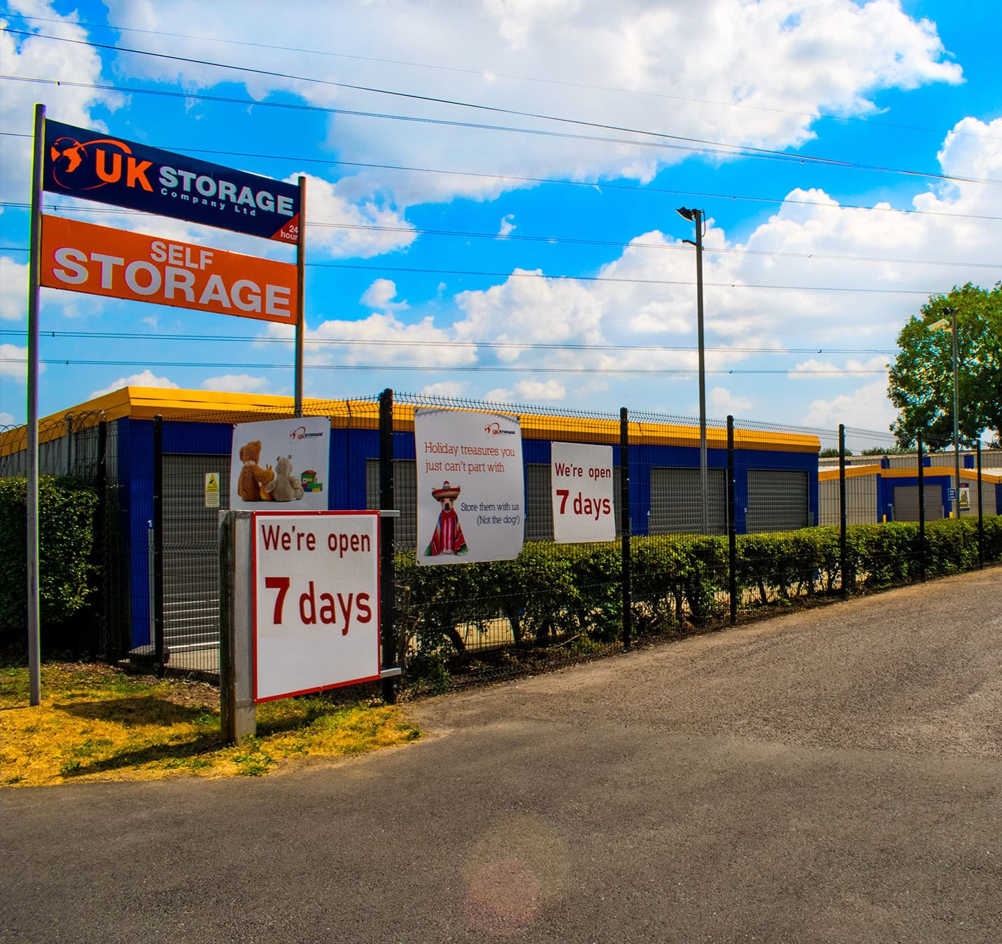 Roadside view of UKS Taunton Self Storage