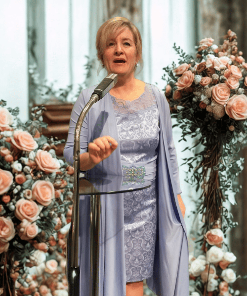 Anja Bär, Traurednerin für freie Trauungen