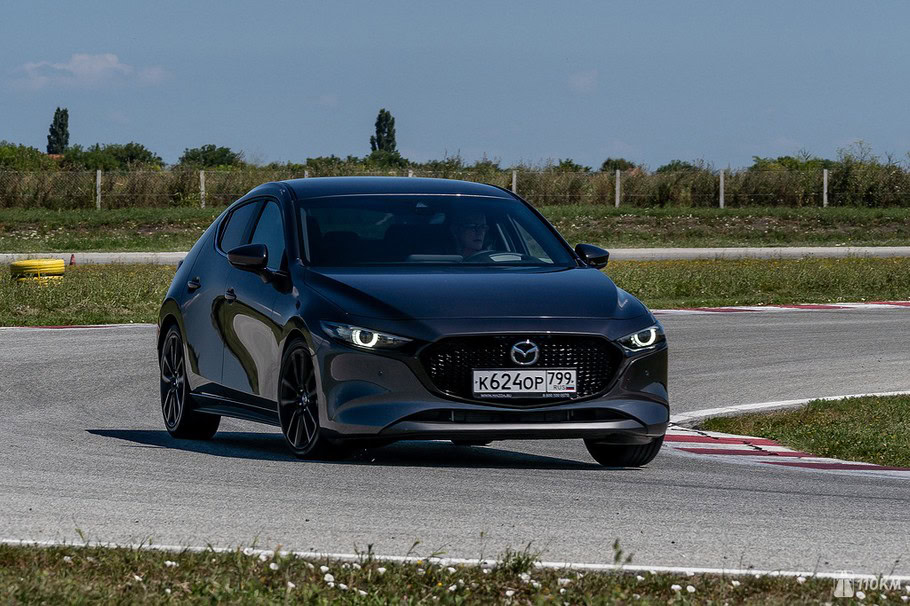 Тест драйв новой Mazda3  не родись красивой