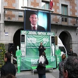 17. Truck LED Screen in Italy