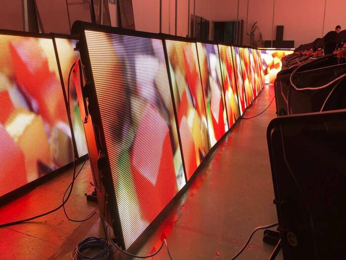 P8 Sports Stadium Perimeter LED Display