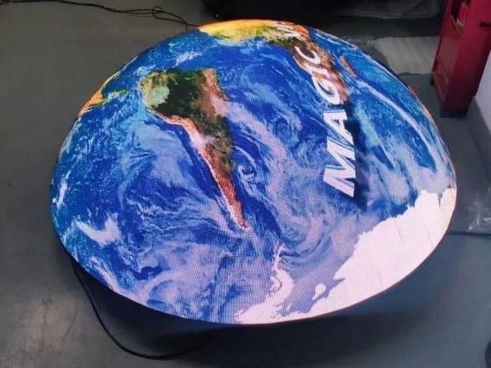 YUCHIP's P4 Indoor LED Ball In Russia