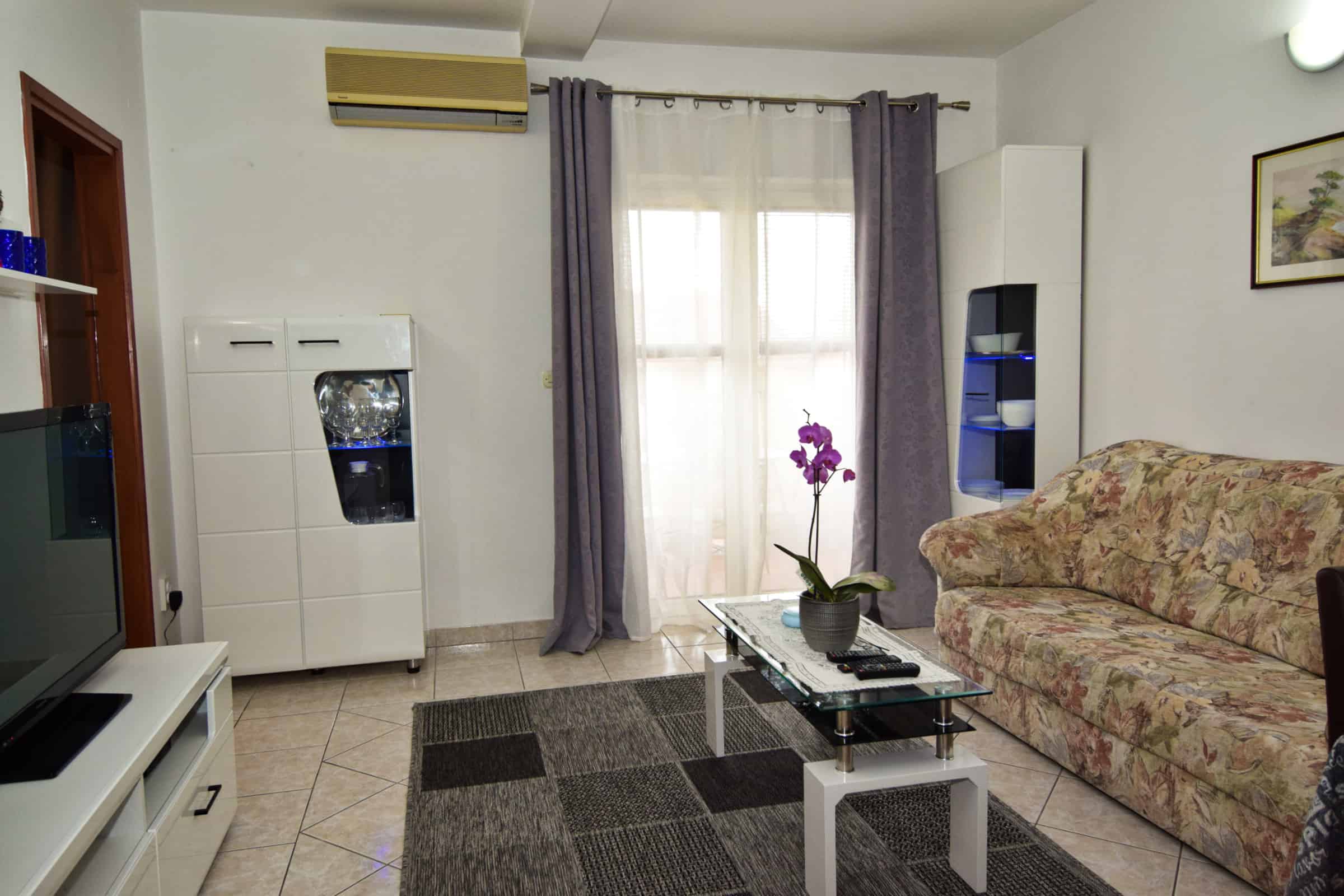 Two bedrooms apartment Pula