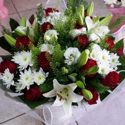 אדום לבן - פלורנס פרחים - נהריה