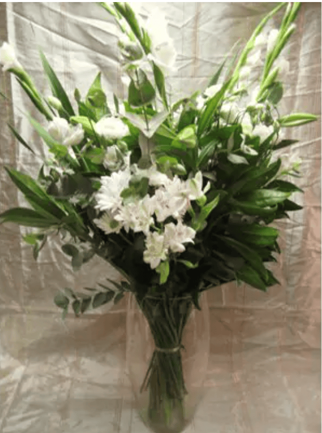 זר 9 - אלגנטי לבן סייפנים - פרחי צבר - רמת השרון