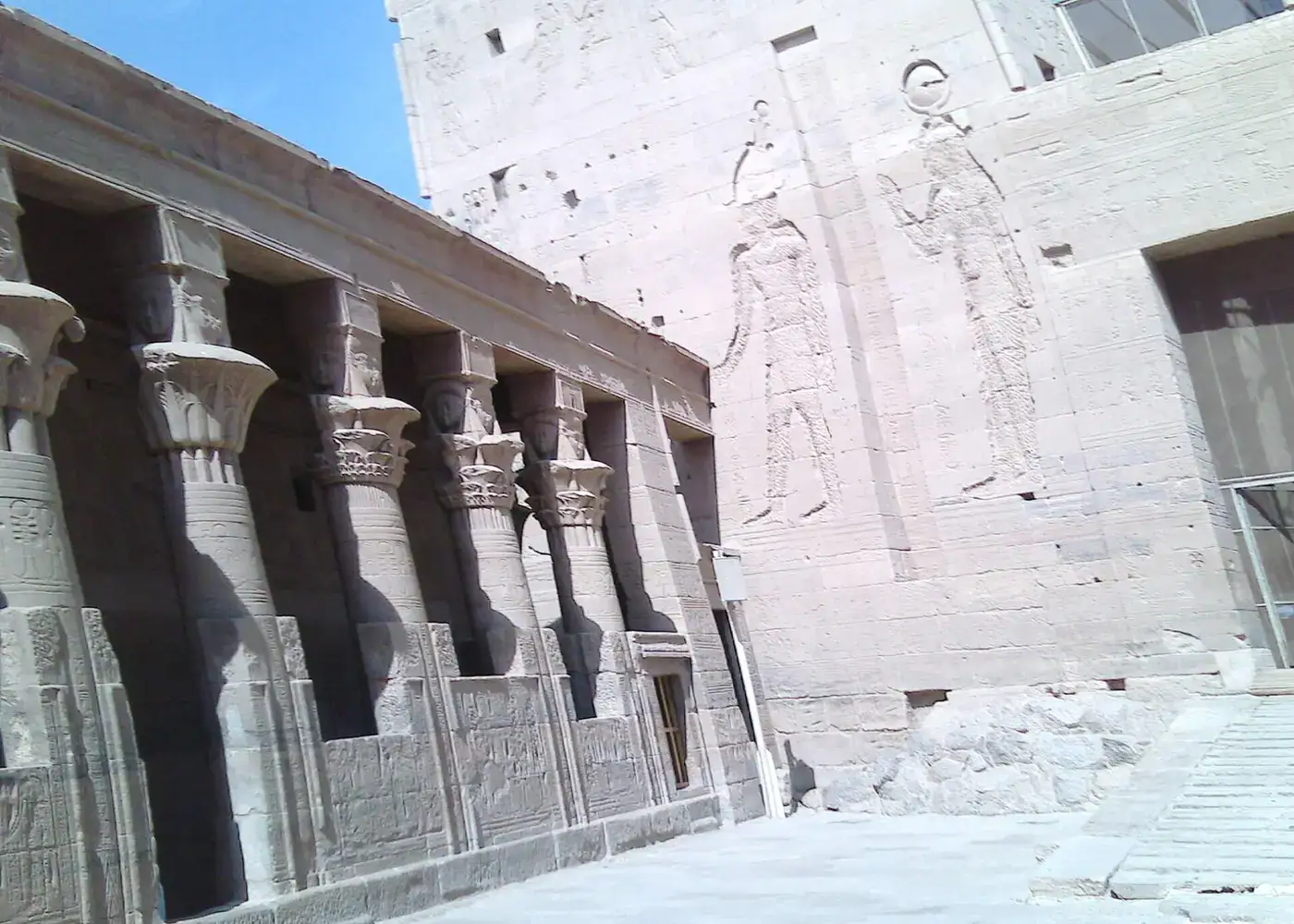 Royal offering scenes in Philae’s Isis sanctuary