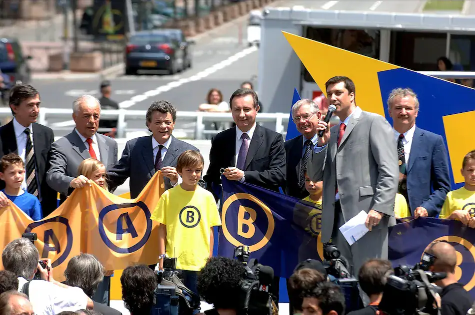 Yann Fernandez anime l'inauguration de la ligne B du métro de Toulouse