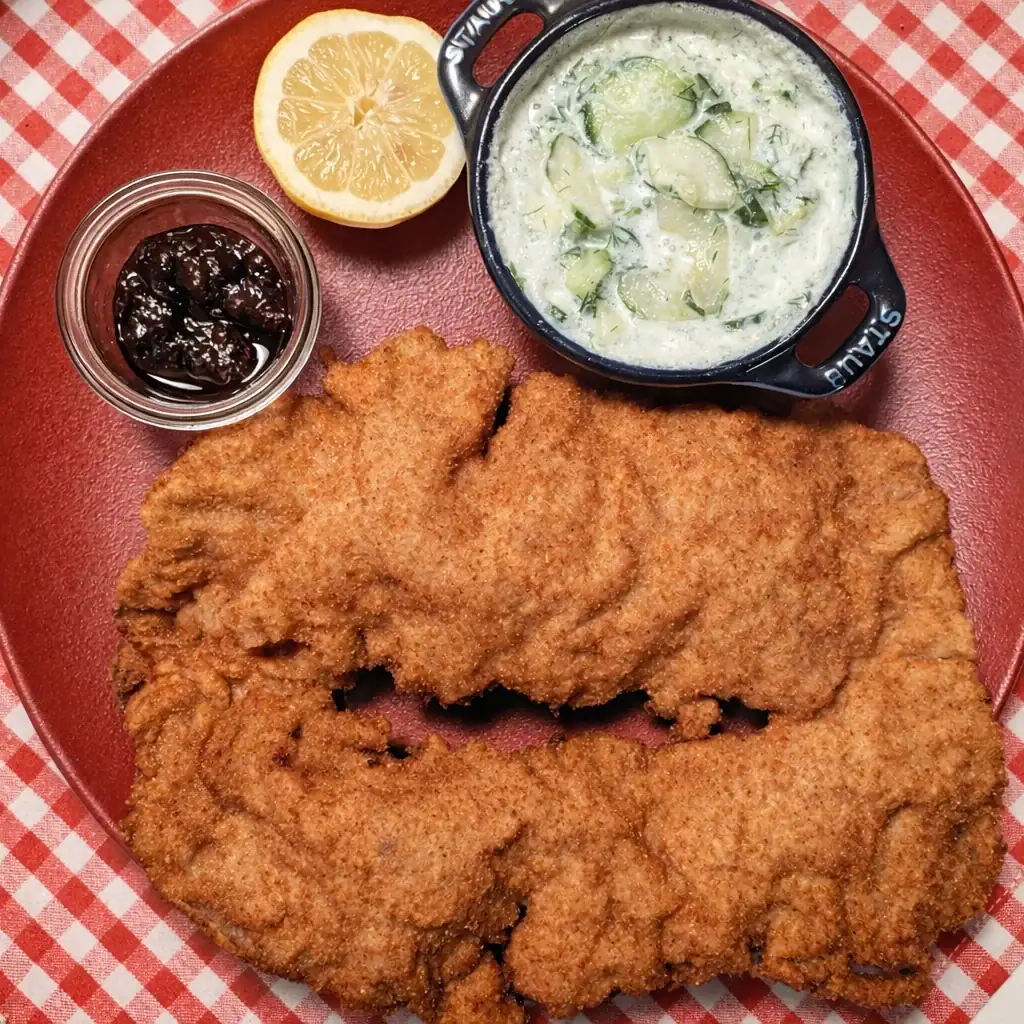 Wiener Schnitzel vom Kalbsrücken – Yvonnes kleines Gasthaus Wedel