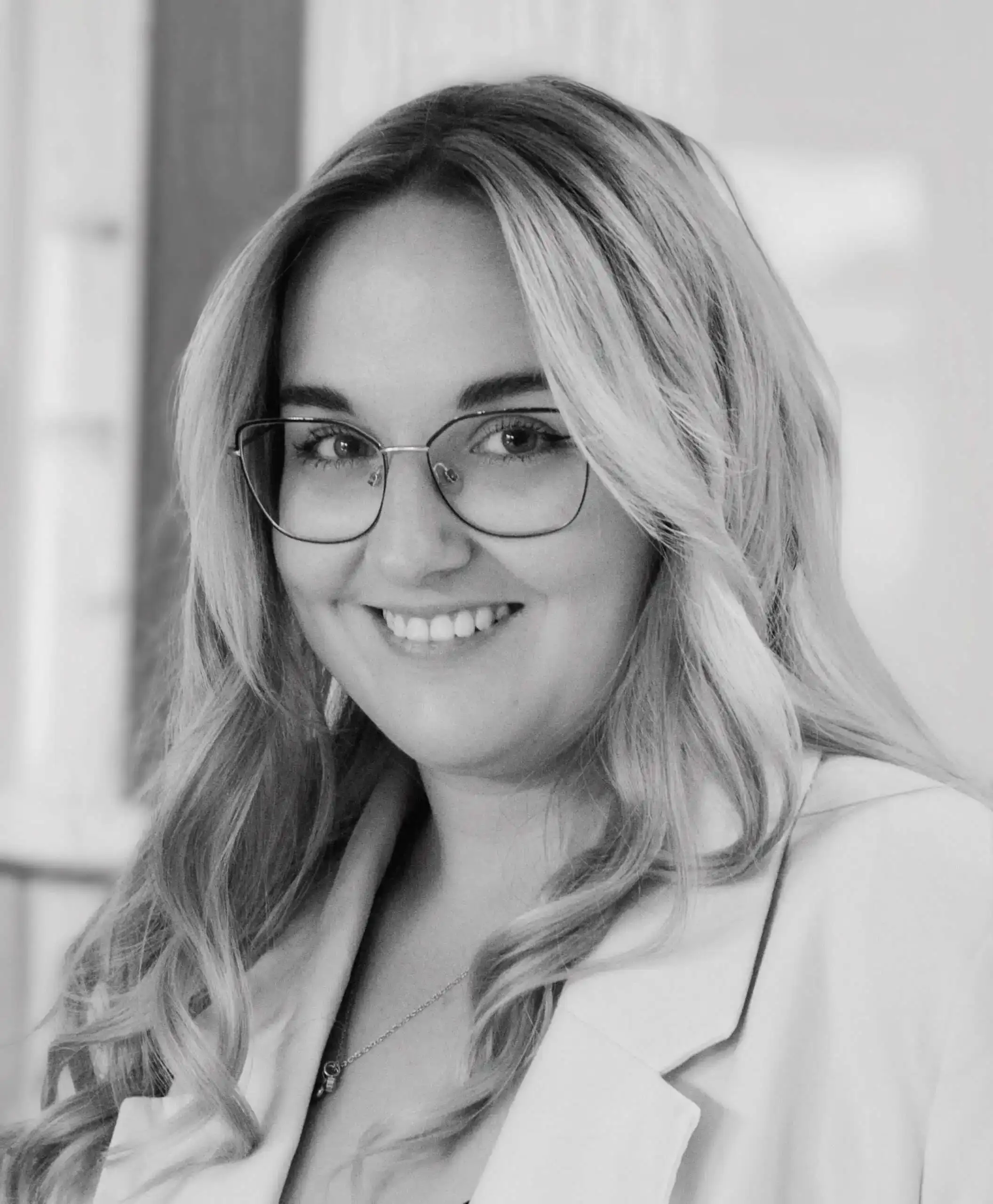 Rebecca Borth - Sekretariat und Buchhaltung bei Hans Ziller GmbH