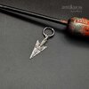spear tip pendant earrimg