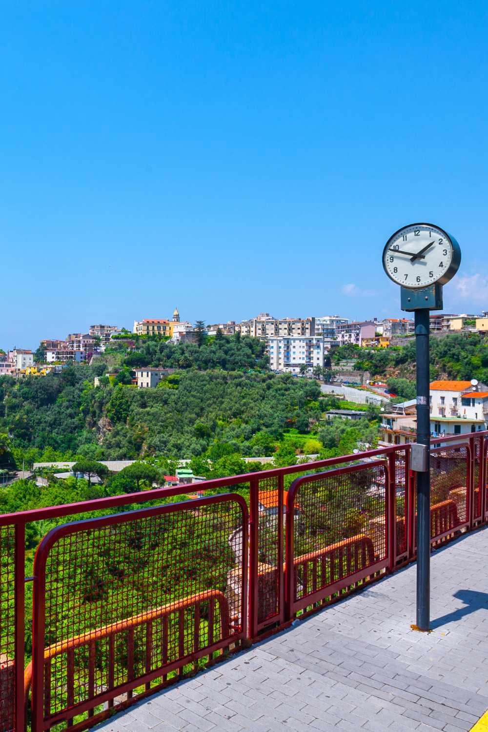 train travel in Italy