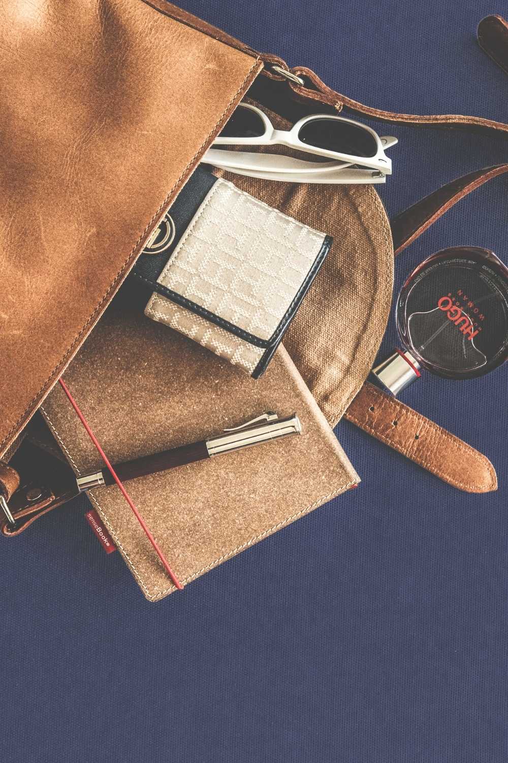 small travel bags for women