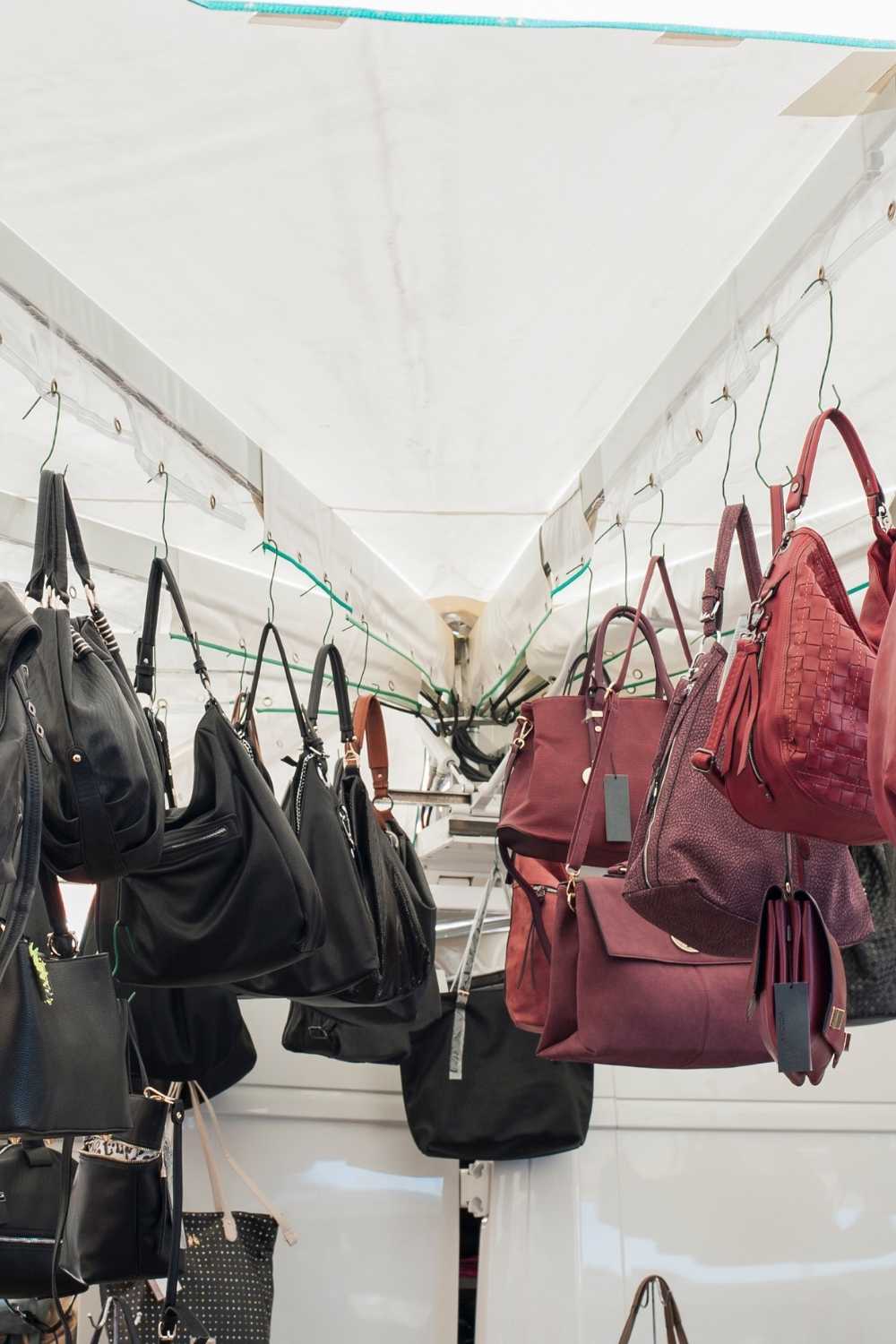 small travel bags for women