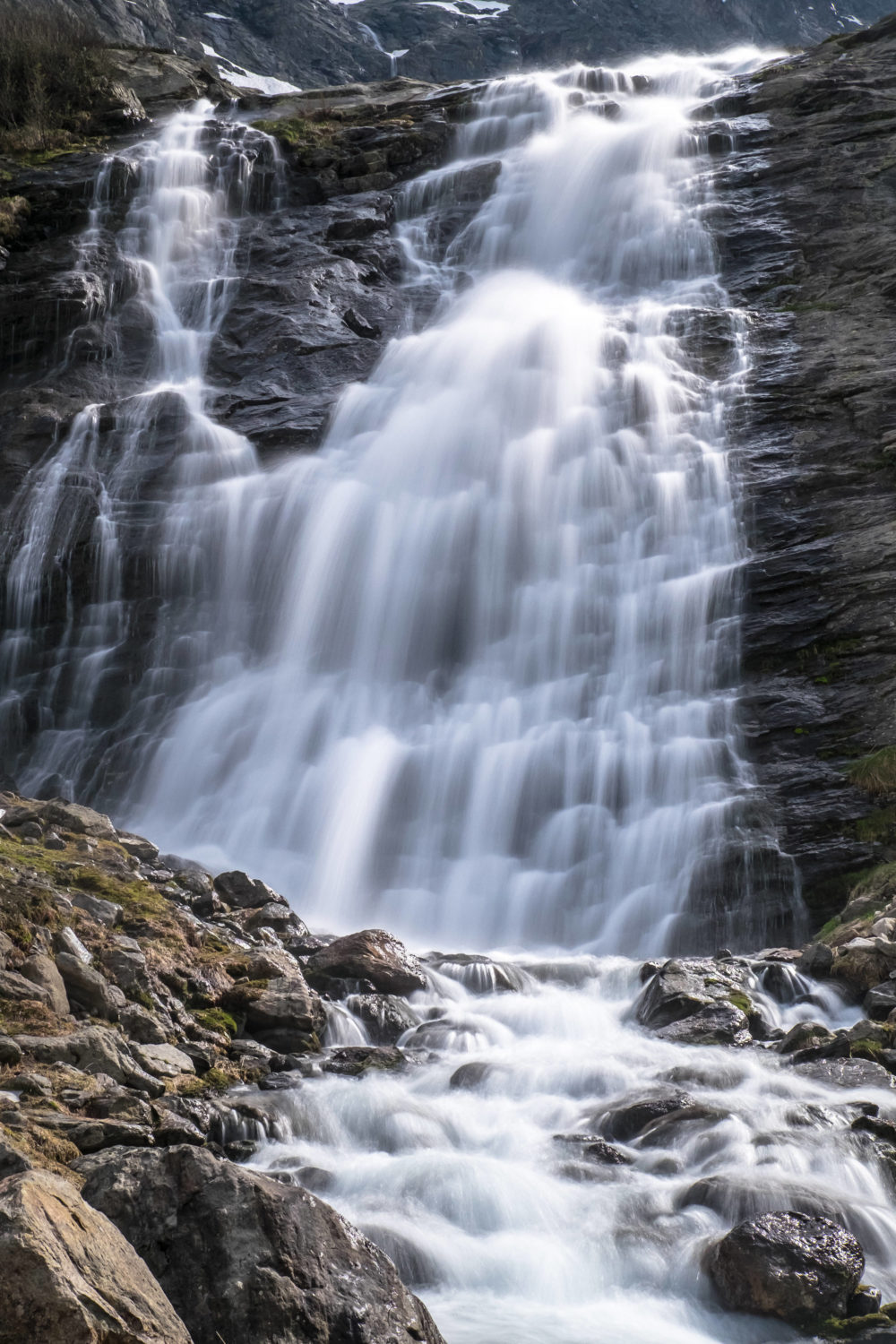 Wasserfall unterhalb des Pizzo Campo Tencia