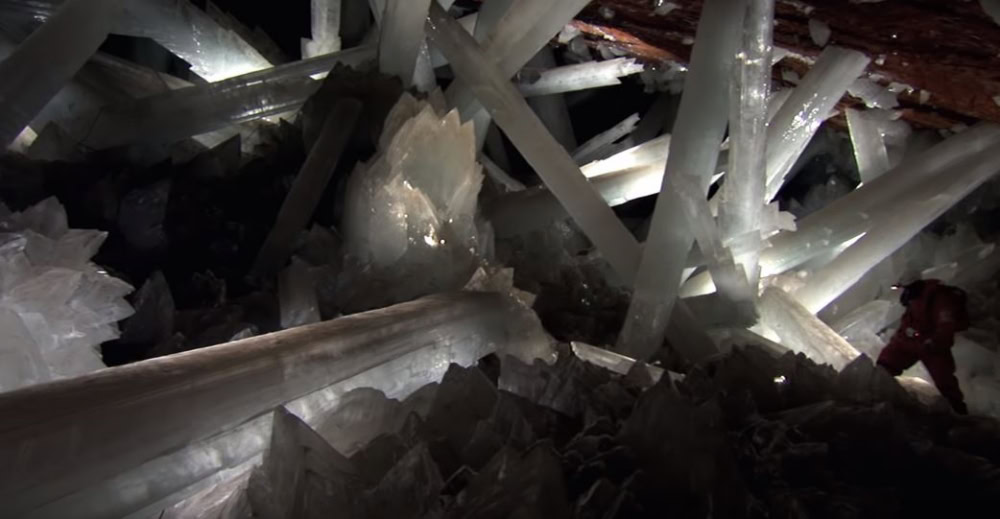 crystal cave mexico, underground caves