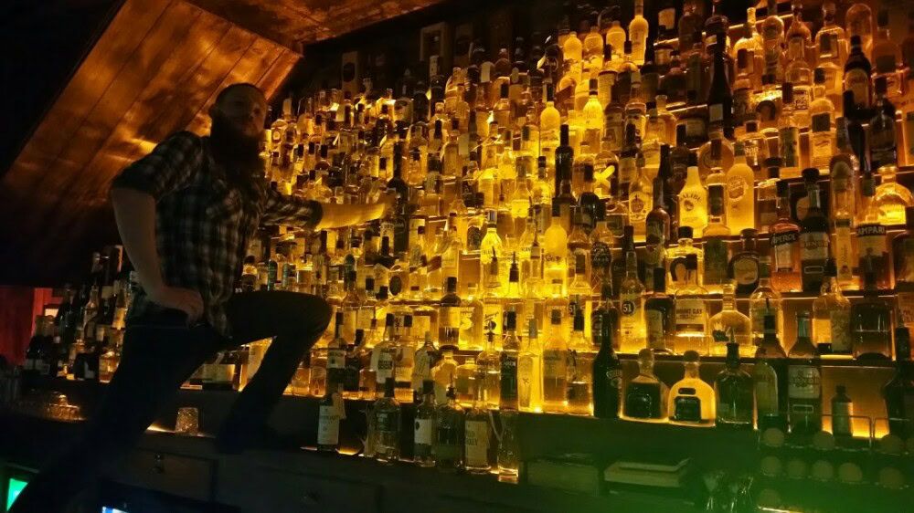 East Side Tavern