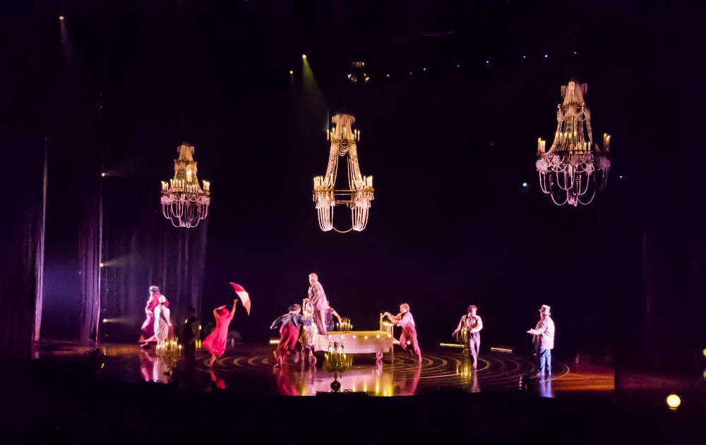 Cirque du Soleil Corteo a Splendid and Whimsical Dream 15 Cirque du soleil Corteo