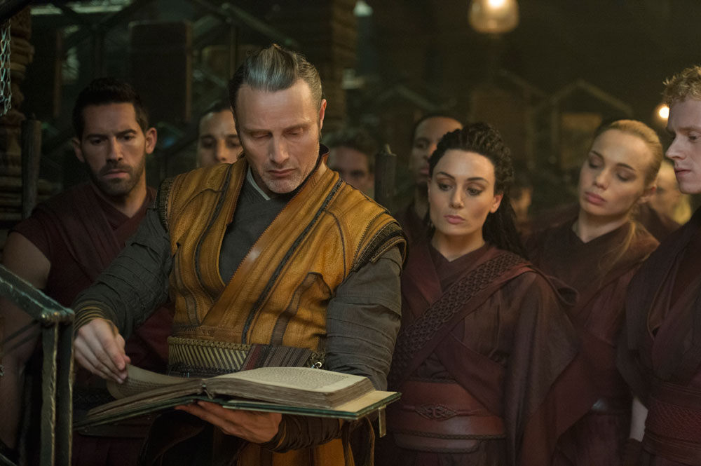 Interview with a Villain - Doctor Strange's Mads Mikkelsen 4 Mads Mikkelsen, Doctor Strange, Kaecilius