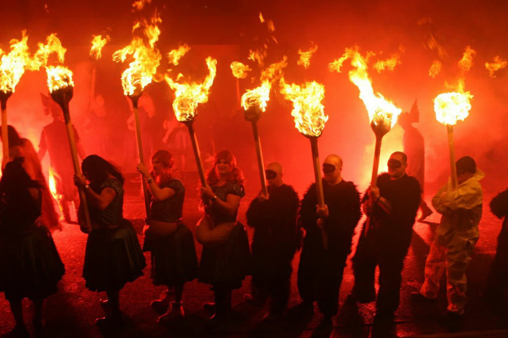 Folklore festivals in Europe