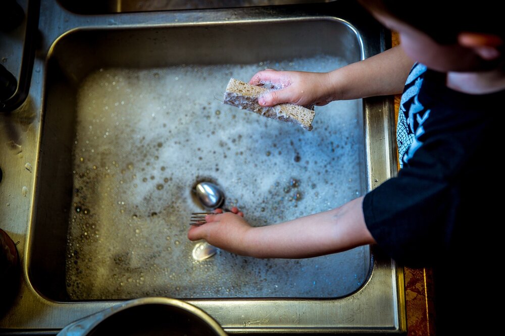 chores, cleaning, washing dishes