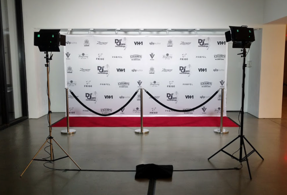 CONFERENCE VIDEO BOOTH ACTIVATION
