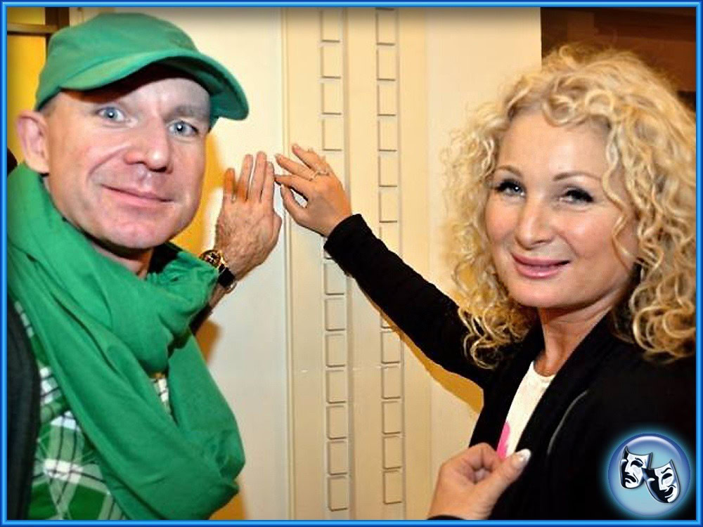 Divadlo VeTři - nabídka agenturních pořadů - Talk show "Kecy k věci"