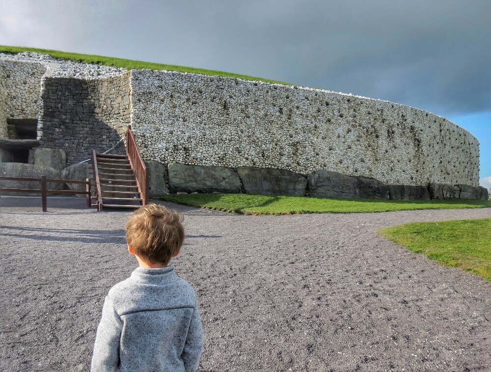 100 Photos and Travel Guide to 13 Magical Places in Ireland's Ancient East 9 Ireland's Ancient East, Newgrange, Gauge Rybak, KidFriendly