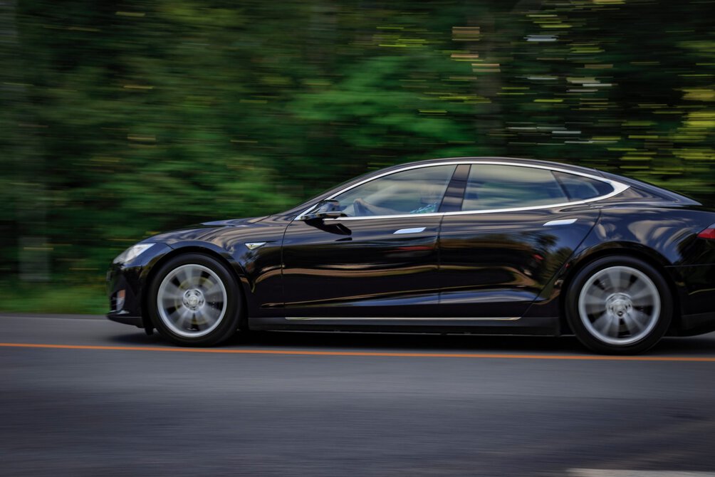 Rent a tesla