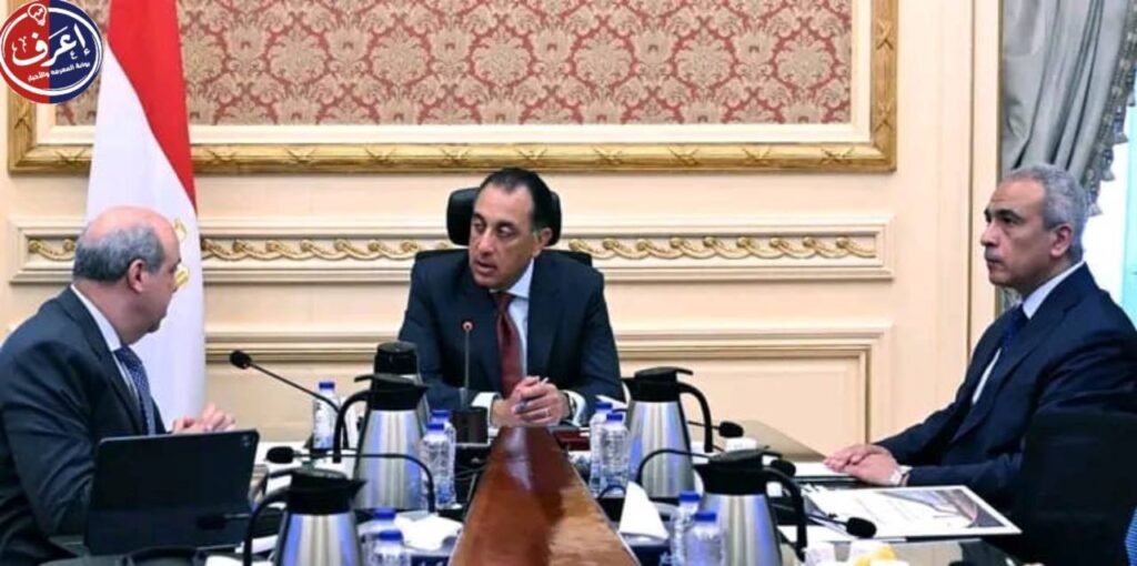 مصطفي مدبولي.. مشروع مبني الركاب 4 يعزز مكانة مطار القاهرة كمركز إقليمي للطيران