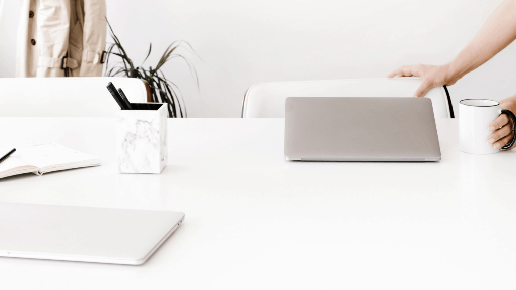 how much do bloggers make in 2021