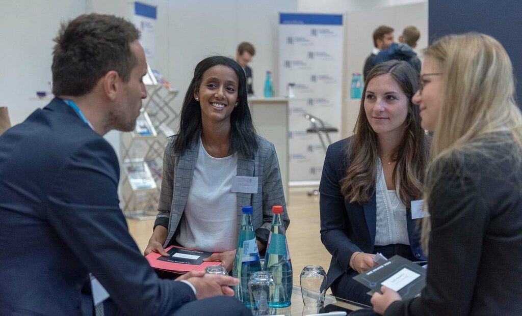 Jobmesse -Jura Besucher und Aussteller