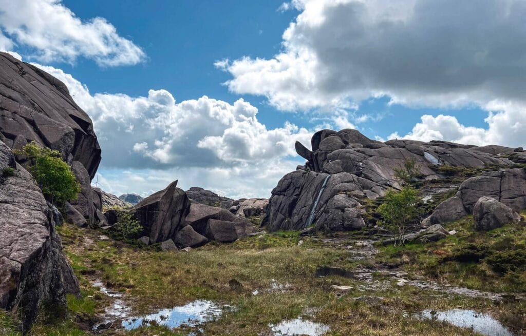 The Magma Geopark, where you'll find the Trollpikken hike