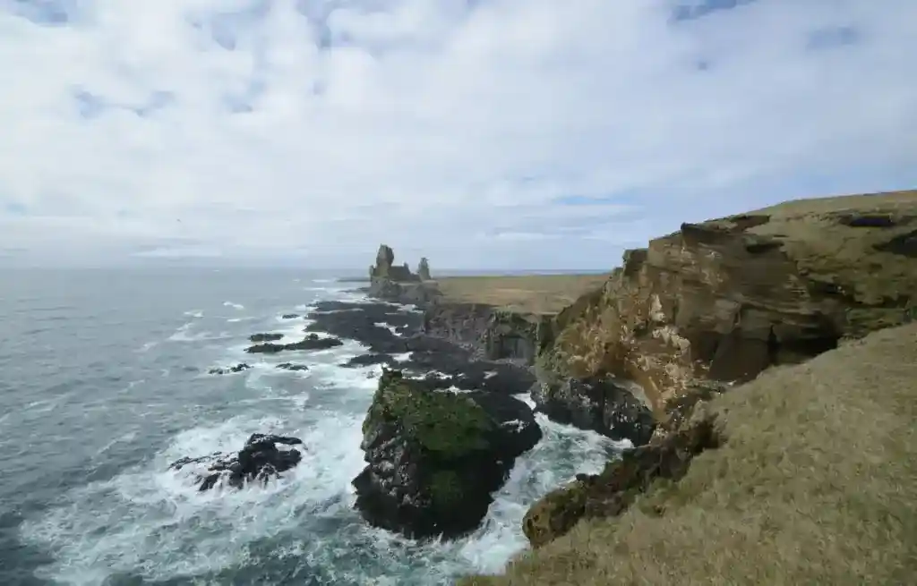 The striking Lóndrangar Cliffs