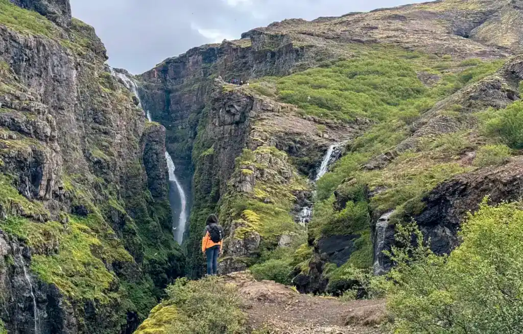 One of the incredible viewpoints over Glymur