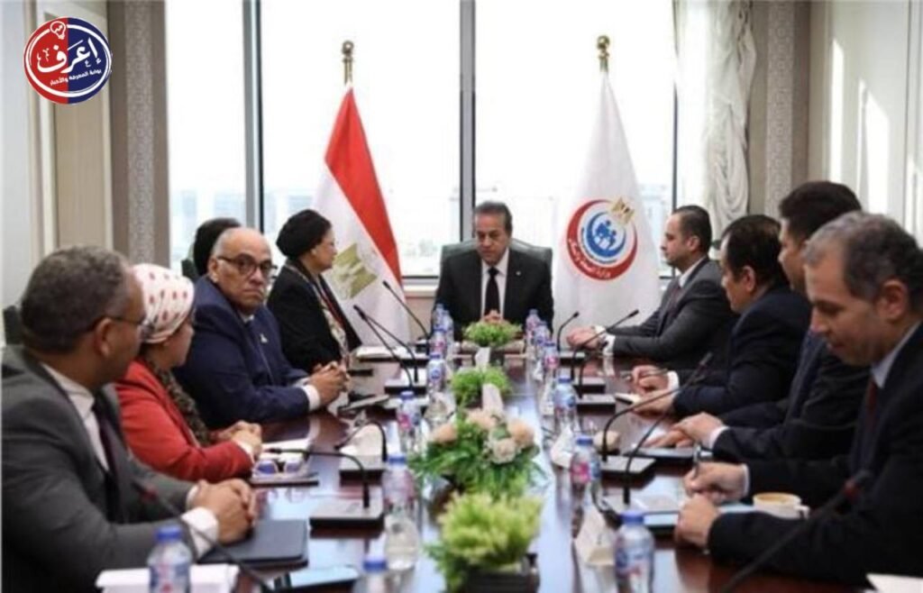 الصحة تبحث التوسع في جراحات استبدال المفاصل باستخدام الروبوت
