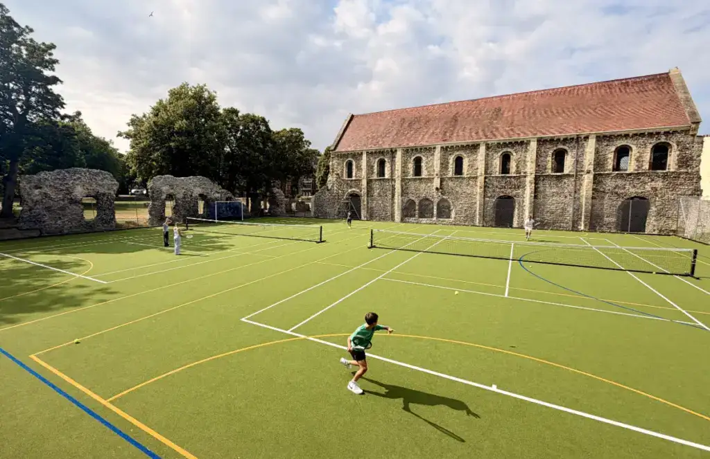 FHC-Sprachreisen - Sport im Dover College