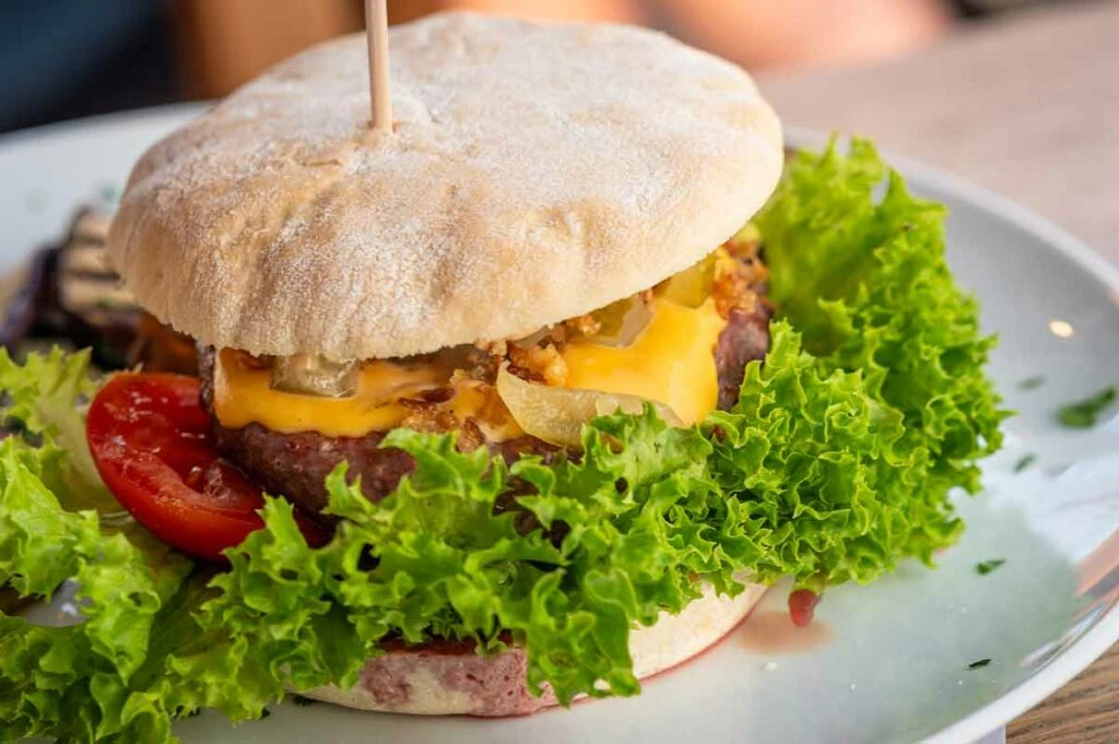 Der beste Burger in Münster in der Spelunke am Hafen