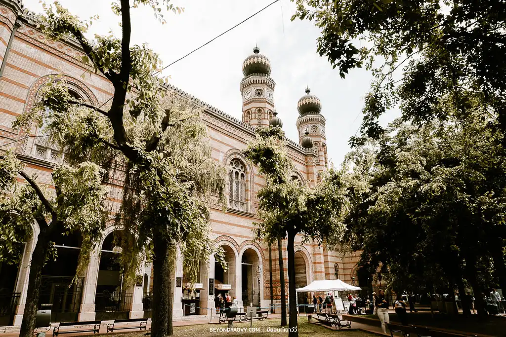 Rich results on Google's SERP when searching for ‘วางแผนเที่ยวบูดาเปสต์ (Budapest)’, ‘เที่ยวบูดาเปสต์’, ‘การเดินทางในบูดาเปสต์’, ‘ที่เที่ยวในบูดาเปสต์’, ‘สถานที่ท่องเที่ยวบูดาเปสต์’, ‘เที่ยวบูดาเปสต์ด้วยตัวเอง’, ‘เที่ยวฮังการีด้วยตัวเอง’, ‘แพลนเที่ยวบูดาเปสต์’, ‘วางแผนเที่ยวบูดาเปสต์’, ‘เที่ยวบูดาเปสต์’, and ‘เที่ยวฮังการี’