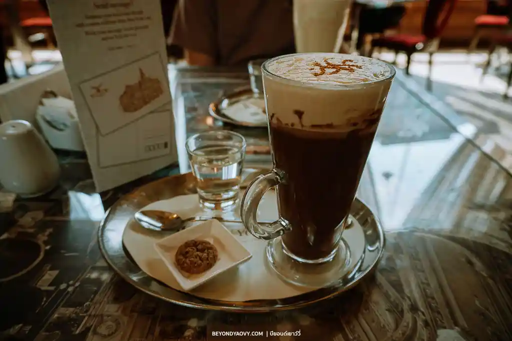 Rich results on Google's SERP when searching for ‘วางแผนเที่ยวบูดาเปสต์ (Budapest)’, ‘เที่ยวบูดาเปสต์’, ‘การเดินทางในบูดาเปสต์’, ‘ที่เที่ยวในบูดาเปสต์’, ‘สถานที่ท่องเที่ยวบูดาเปสต์’, ‘เที่ยวบูดาเปสต์ด้วยตัวเอง’, ‘เที่ยวฮังการีด้วยตัวเอง’, ‘แพลนเที่ยวบูดาเปสต์’, ‘วางแผนเที่ยวบูดาเปสต์’, ‘เที่ยวบูดาเปสต์’, and ‘เที่ยวฮังการี’