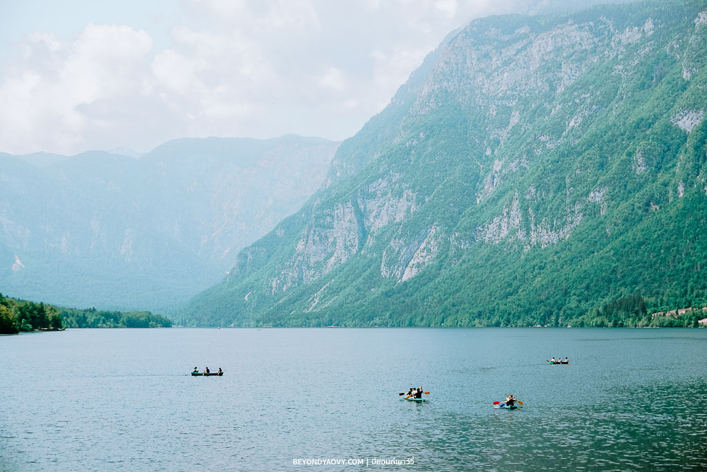 Rich results on Google's SERP when searching for ‘เที่ยวทะเลสาบโบฮินจ์ Lake Bohinj’, ‘เที่ยวทะเลสาบโบฮินจ์’, ‘ทะเลสาบโบฮินจ์’, ทะเลสาบโบฮินจ์ สโลวีเนีย’, ‘Lake Bohinj’, ‘เที่ยว Lake Bohinj’, ‘เที่ยวทะเลสาบเบลด’, ‘ที่เที่ยวใกล้ทะเลสาบเบลด’, ‘ที่เที่ยวสโลวีเนีย’, ‘เที่ยวสโลวีเนีย’, ‘เที่ยวสโลวีเนียด้วยตัวเอง’, ‘แพลนเที่ยวสโลวีเนีย’, ‘วางแผนเที่ยวสโลวีเนีย’, ‘รีวิวเที่ยวสโลวีเนีย’, and ‘ขับรถเที่ยวสโลวีเนีย’