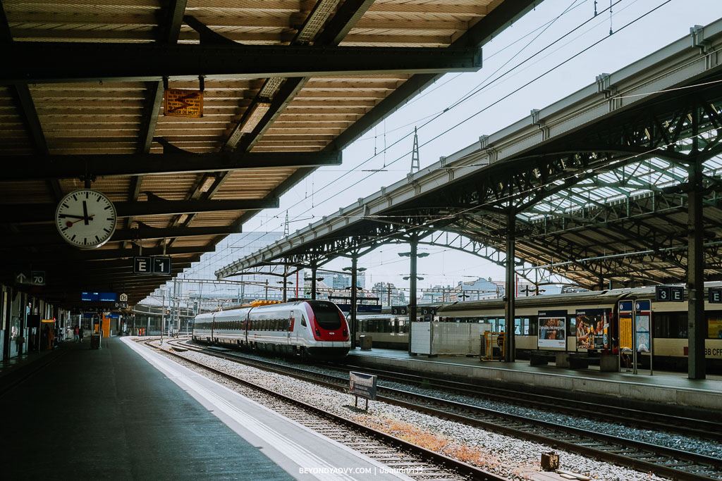 Rich results on Google's SERP when searching for ‘เที่ยวโลซานน์’, ‘เที่ยว Lausanne’, ‘เที่ยวเมืองโลซานน์สวิตเซอร์แลนด์’, ‘เมืองโลซานน์’, ‘โลซานน์’, ‘ที่เที่ยวโลซานน์’, ‘รีวิวเที่ยวโลซานน์’, ‘เที่ยวสวิตเซอร์แลนด์’, ‘ที่เที่ยวสวิตเซอร์แลนด์’, ‘รีวิวเที่ยวสวิตเซอร์แลนด์’, ‘วางแผนเที่ยวสวิตเซอร์แลนด์’, ‘ขับรถเที่ยวสวิตเซอร์แลนด์’, ‘ขับรถเที่ยวยุโรป’, ‘ขับรถเที่ยวยุโรปด้วยตัวเอง’, and ‘รีวิวขับรถเที่ยวยุโรป’