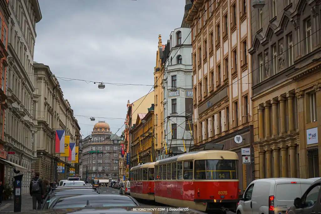 Rich results on Google's SERP when searching for ‘วางแผนเที่ยวปราก (Prague)’, ‘เรื่องน่ารู้ก่อนไปเที่ยวปราก’, ‘การเดินทางในปราก’, ‘ที่เที่ยวในปราก’, ‘ที่เที่ยว Prague’, ‘เที่ยวปรากด้วยตัวเอง’, ‘แพลนเที่ยวปราก’, and ‘เที่ยวเช็กเกีย’