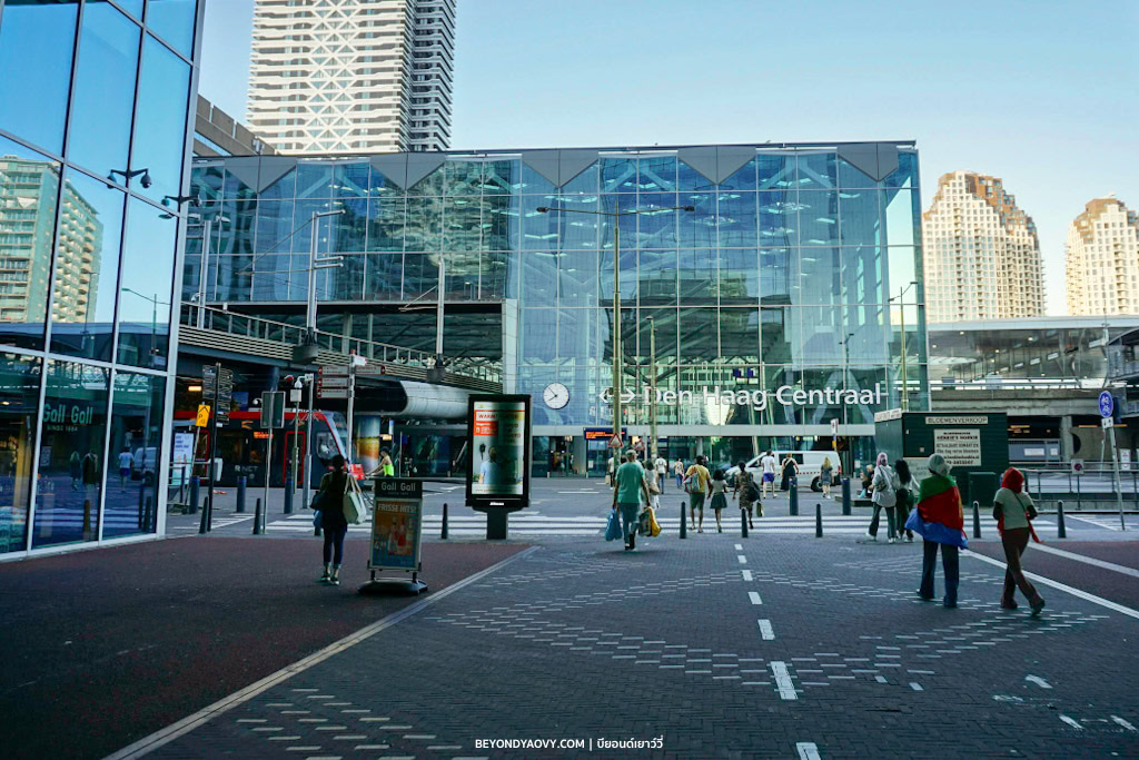 Rich results on Google's SERP when searching for ‘เที่ยวกรุงเฮก’, ‘The Hague’, ‘กรุงเฮก’, ‘เมืองกรุงเฮก’, ‘เมืองเดนฮาก’, ‘เดนฮาก’, ‘เที่ยวเดนฮาก’, ‘Den Haag’, ‘เดย์ทริปจากอัมสเตอร์ดัม’, ‘ที่เที่ยวเนเธอร์แลนด์’, ‘เมืองน่าเที่ยวเนเธอร์แลนด์’, ‘วางแผนเที่ยวเนเธอร์แลนด์’, ‘เที่ยวเนเธอร์แลนด์’, and ‘เที่ยวเนเธอร์แลนด์ด้วยตัวเอง’